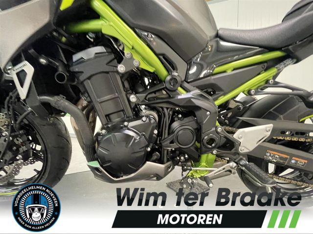 kawasaki - z900