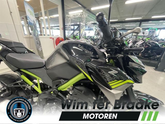 kawasaki - z900