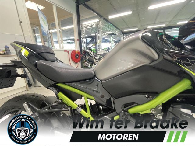 kawasaki - z900