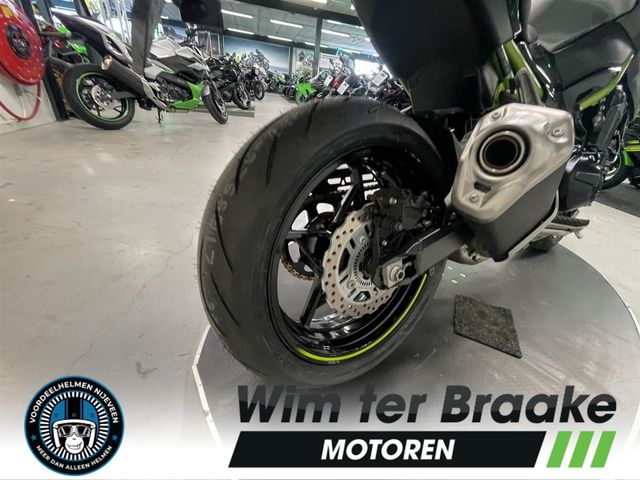 kawasaki - z900
