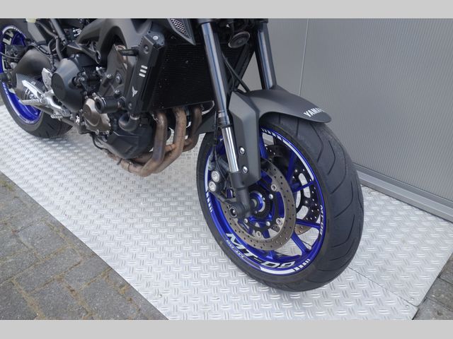 yamaha - mt-09-abs