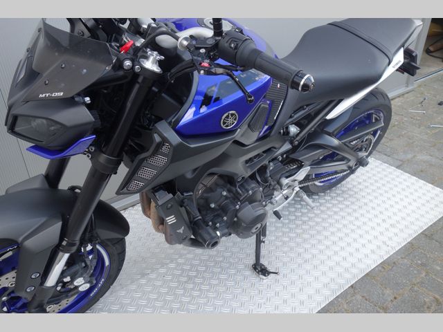 yamaha - mt-09-abs