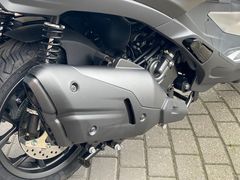 Piaggio MP3 530 HPE E5+ Advance Exclusive 2026 occasion – foto 18 van 23