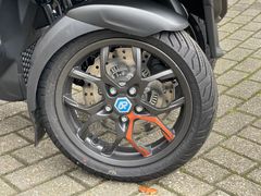 Piaggio MP3 530 HPE E5+ Advance Exclusive 2026 occasion – foto 17 van 23