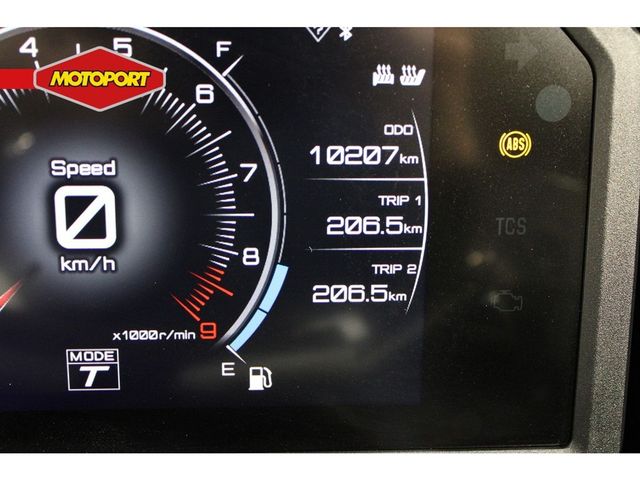 yamaha - tmax-tech-max-560