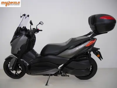 YAMAHA X MAX 300 ABS – foto 3