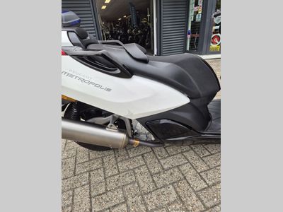 PEUGEOT METROPOLIS 400 – foto 4
