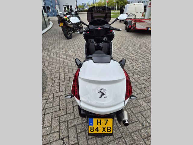 peugeot - metropolis-400