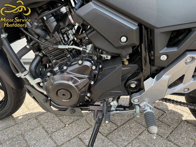 suzuki - v-strom-250-a