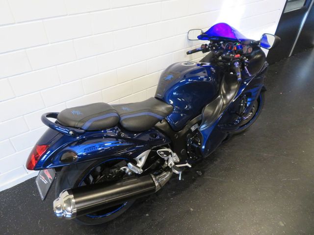 suzuki - gsx-r-1300-hayabusa