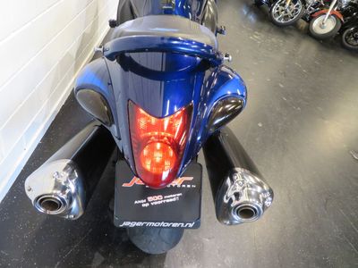 SUZUKI GSX-R 1300 HAYABUSA – foto 4