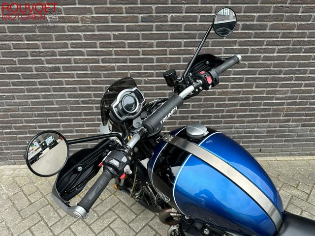 triumph - scrambler-1200-xe