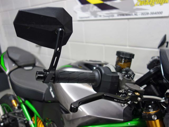 kawasaki - z900-se