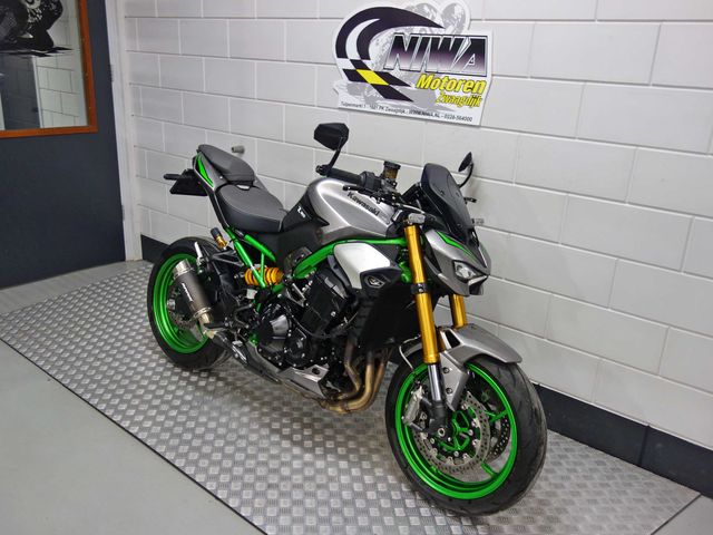 kawasaki - z900-se