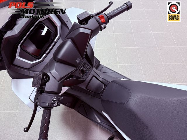 honda - nss-350-forza