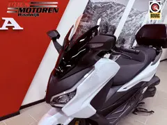 Honda NSS 350 AT Forza 350 (incl. topbox & SAB) Demo 2026 occasion – foto 15 van 20