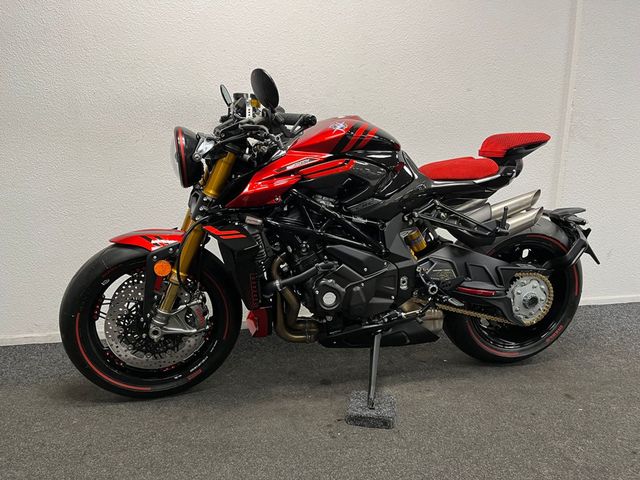 mv-agusta - rush-1000