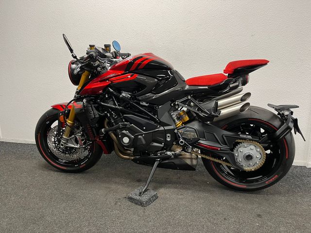 mv-agusta - rush-1000