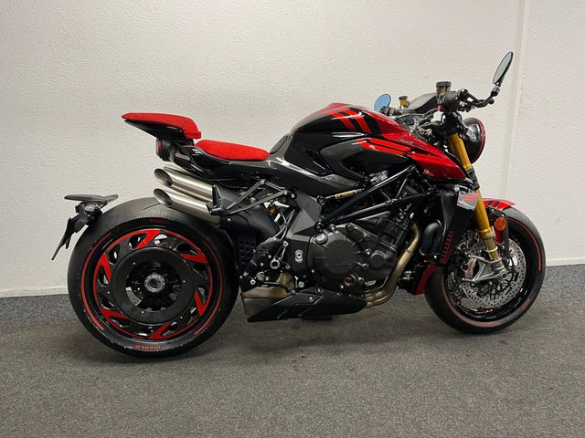 mv-agusta - rush-1000