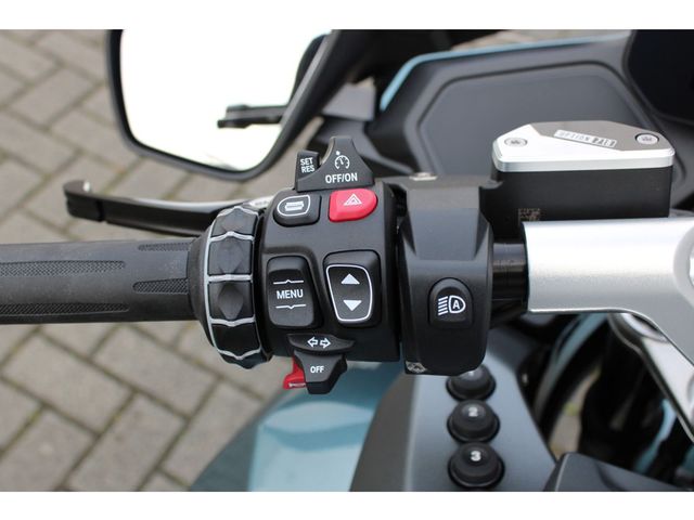 bmw - r-1300-rt