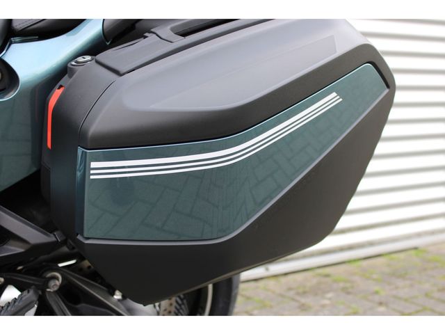 bmw - r-1300-rt