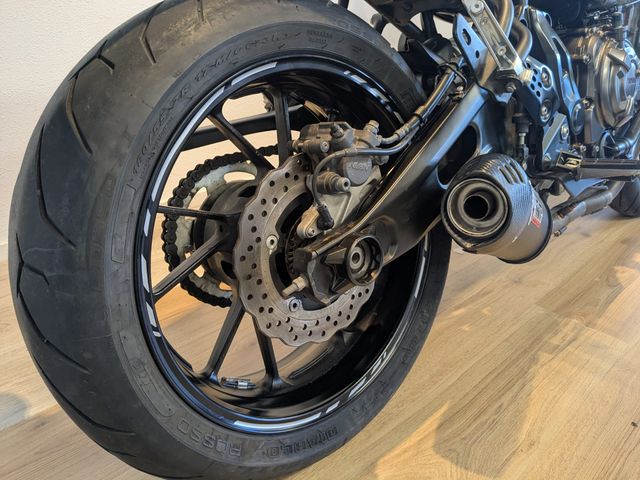 yamaha - xsr-700-abs