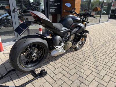 DUCATI STREETFIGHTER V4 S – foto 3