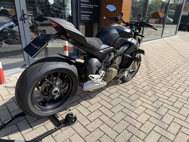 ducati - streetfighter-v4s