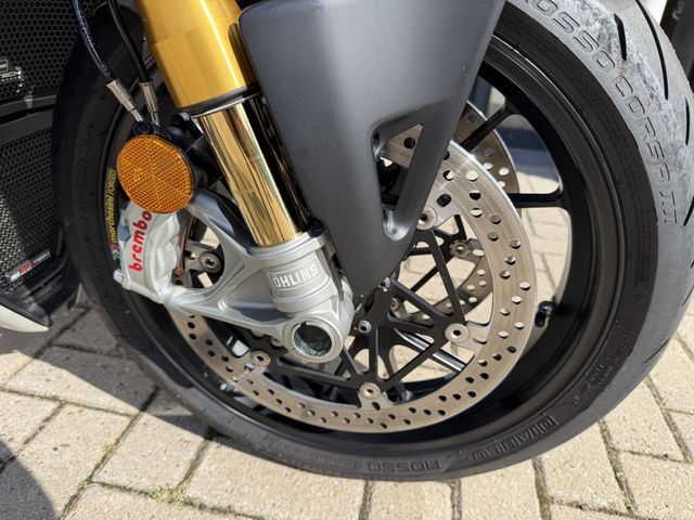 ducati - streetfighter-v4s