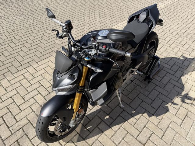 ducati - streetfighter-v4s