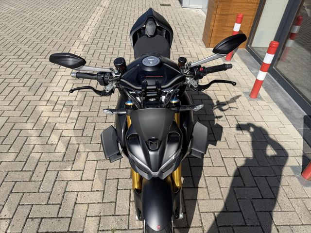 ducati - streetfighter-v4s