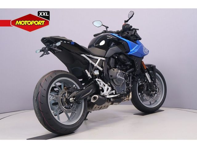 suzuki - gsx-8s