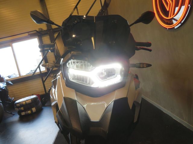 bmw - f-750-gs