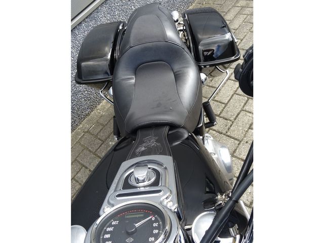 harley-davidson - switchback-fld-dyna