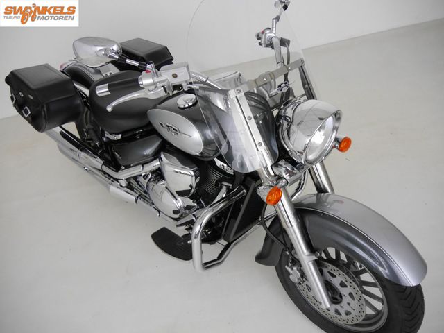 suzuki - intruder-c-800