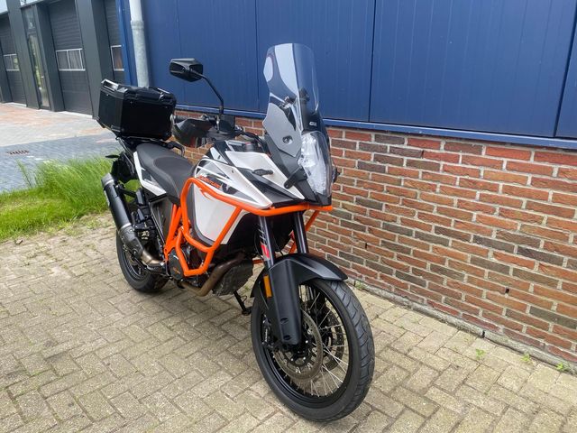 ktm - 1090-adventure-r