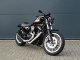 HARLEY-DAVIDSON SPORTSTER ROADSTER XL 883