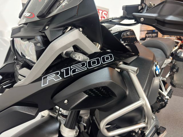 bmw - r-1200-gs-adventure-triple-black