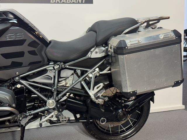 bmw - r-1200-gs-adventure-triple-black