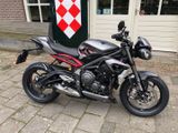 TRIUMPH STREET TRIPLE RS
