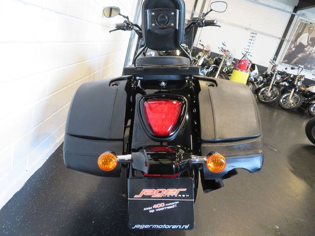 suzuki - vl-1500-intruder