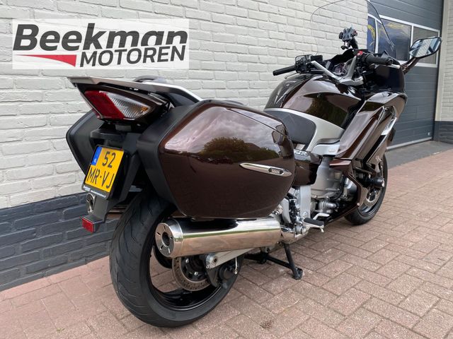 yamaha - fjr-1300