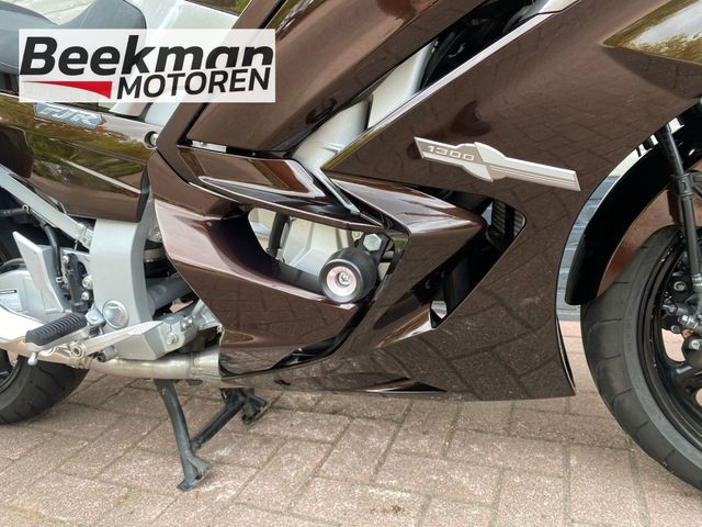 yamaha - fjr-1300