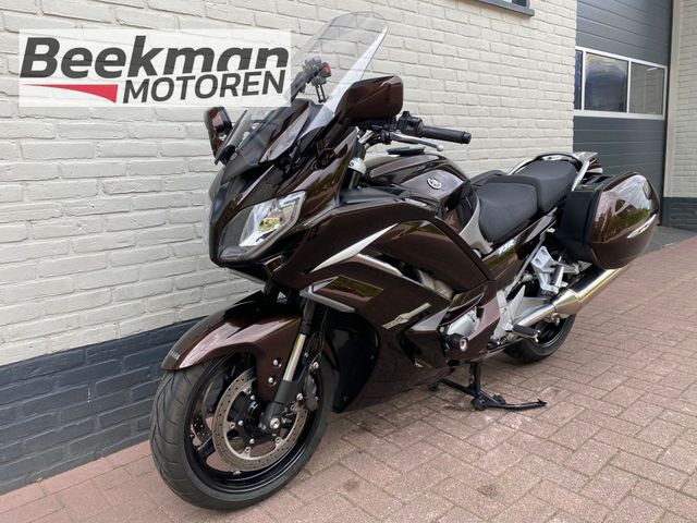 yamaha - fjr-1300