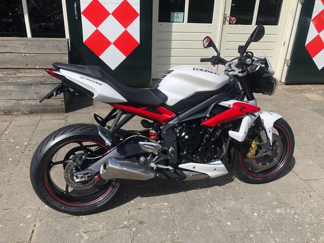 triumph - street-triple-675