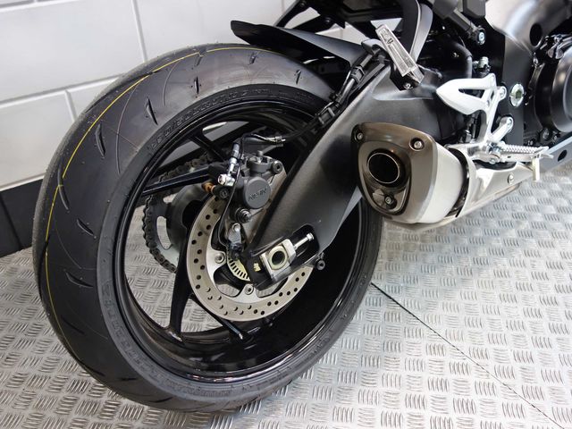 suzuki - gsx-s-950
