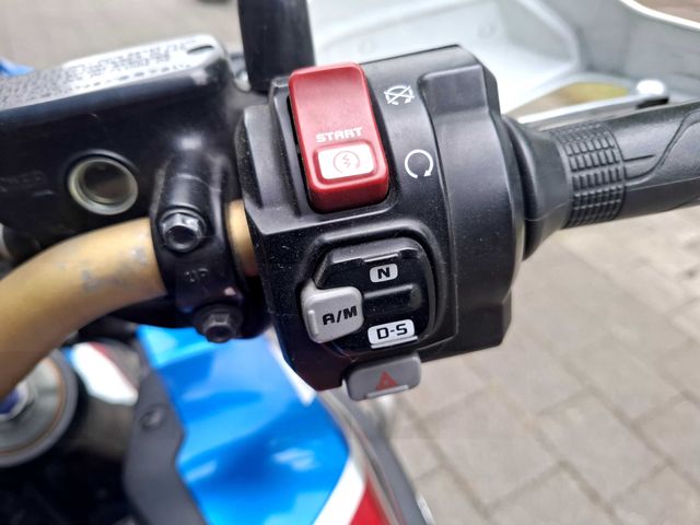 honda - crf-1000-l-africa-twin-dct