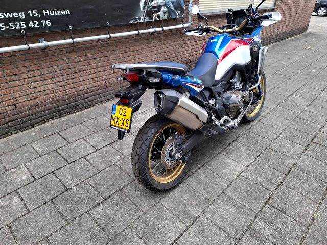 honda - crf-1000-l-africa-twin-dct