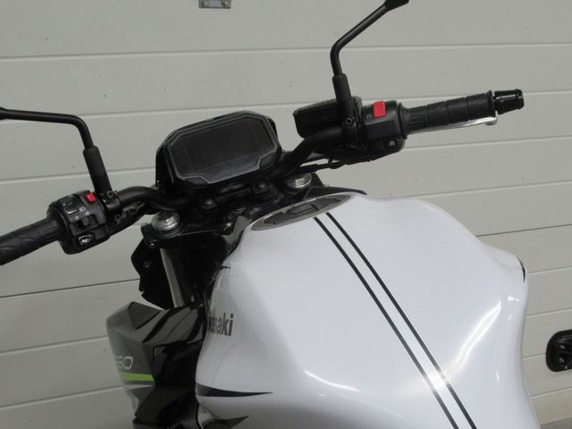 kawasaki - z650