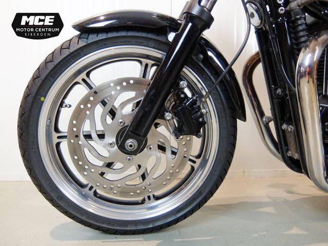 triumph - bonneville-se